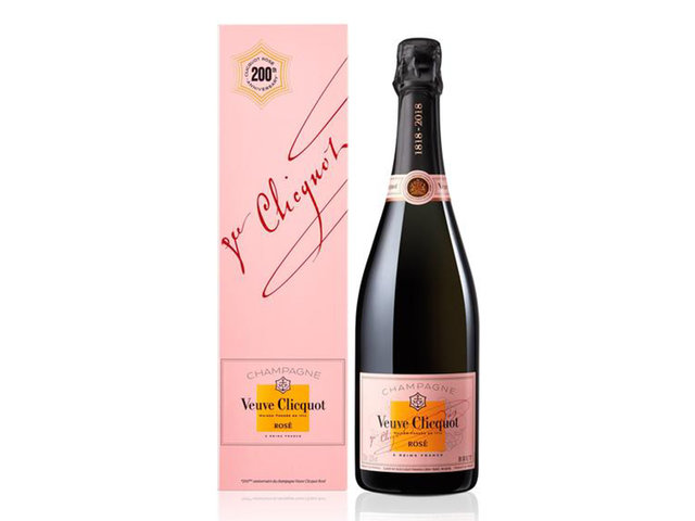 Gift Accessories - Veuve Clicquot Brut Rose Champagne NV with Gift Box - OL0222A1 Photo