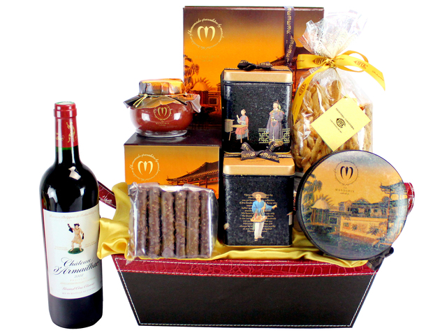 Wine n Food Hamper - Luxury Mandarin Oriental Hotel Wine And Food Hamper FH70 - L133996 Photo